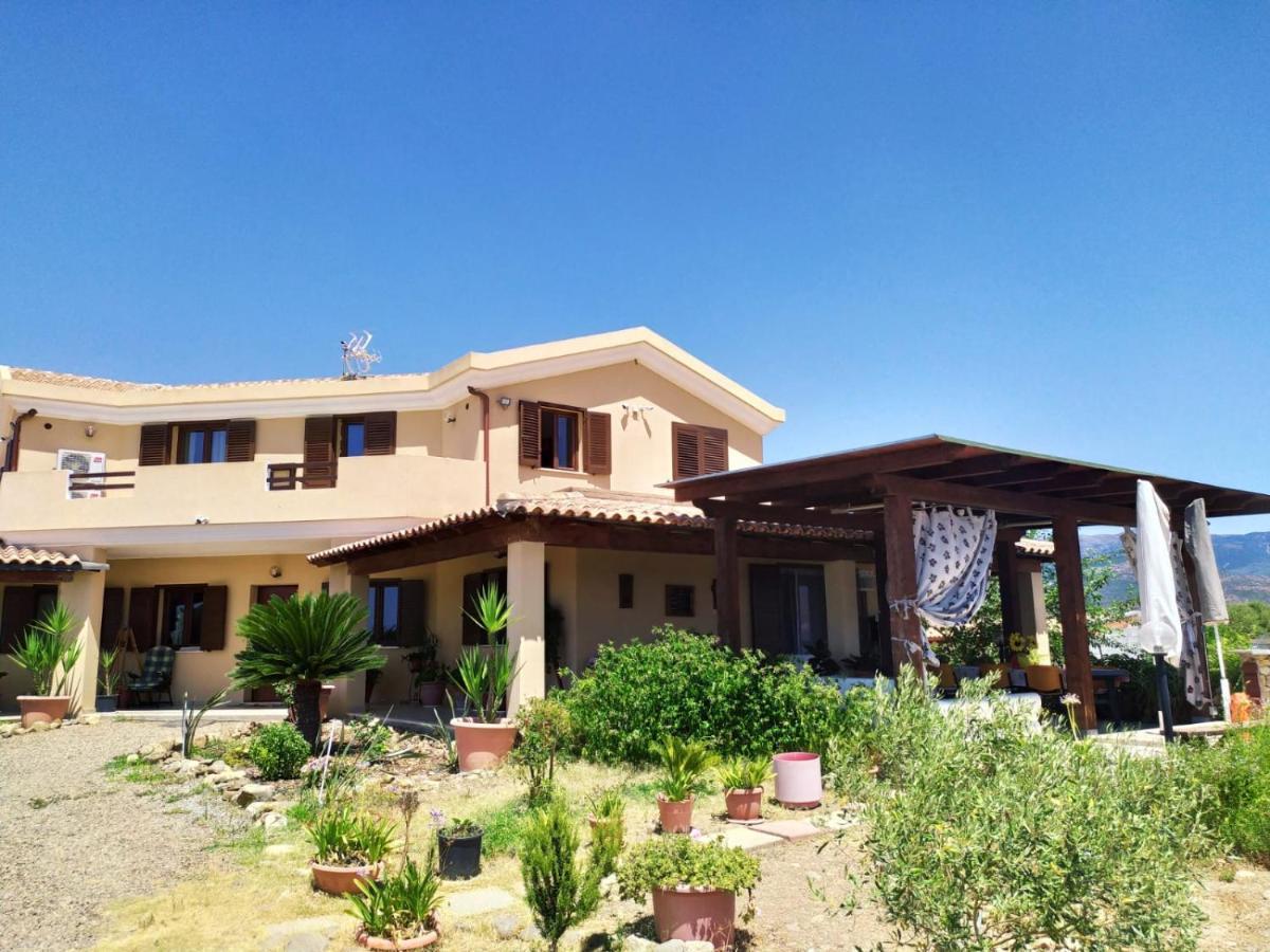 Villa Maria Maracalagonis Экстерьер фото